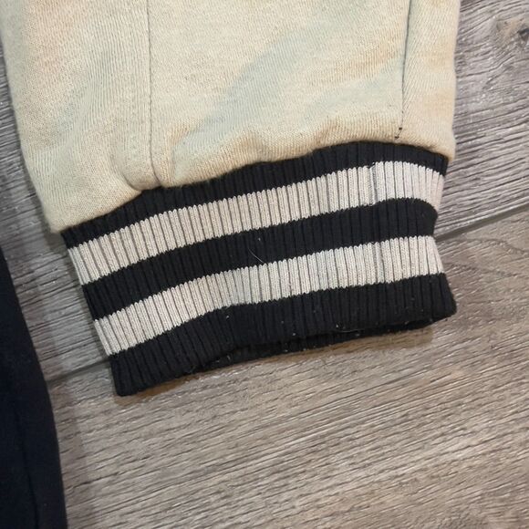 Yellowstone Dutton Ranch Full Snap Varsity Colorblock Jacket - Men's Size XL - Picture 5 of 10